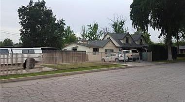 2nd image of 4595 N D St