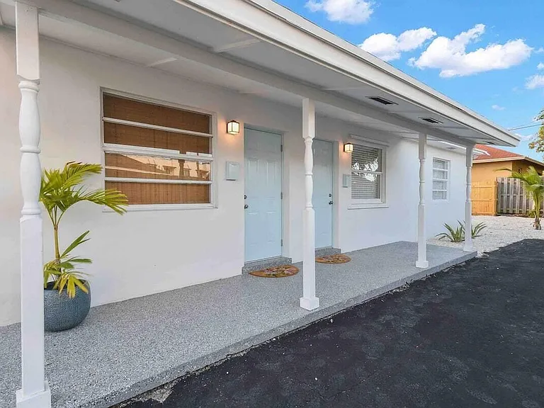 427 Conniston Rd #B — Photo 8