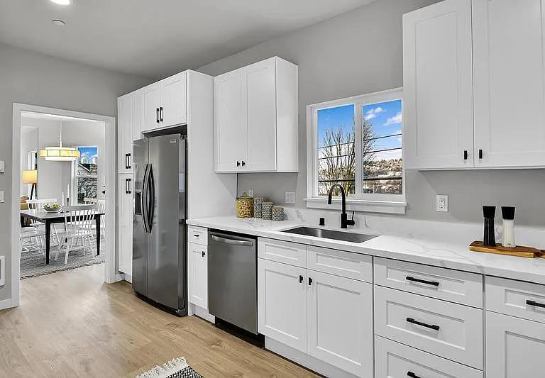 214 E Boston St #3 — Photo 9
