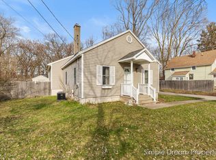 5135 Haughey Ave SW, Wyoming, MI 49548