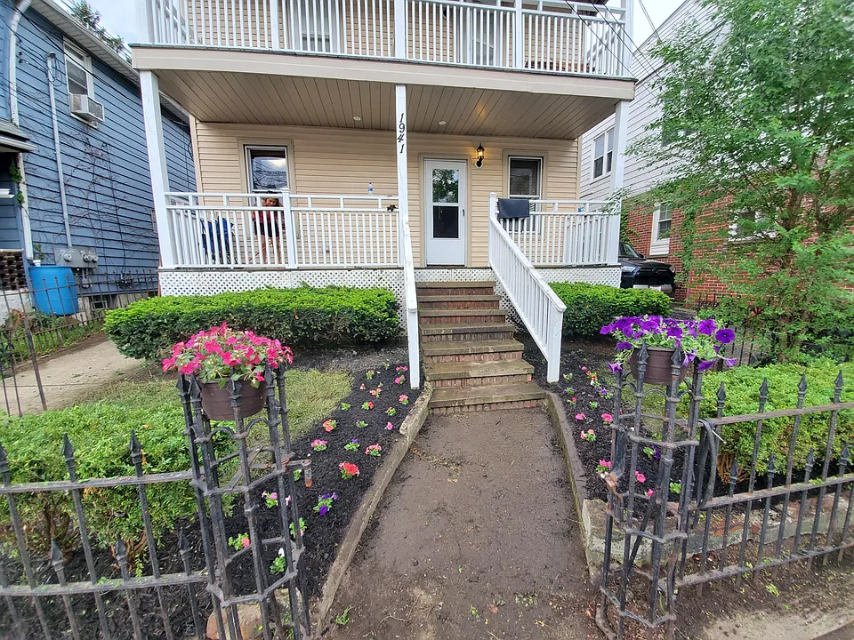 1939 Coltman Rd #1
