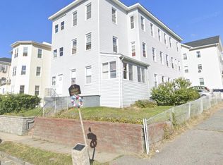 29 Arlington St #2, Worcester, MA 01604