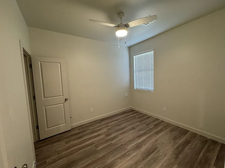 3708 Franks Way — Photo 10