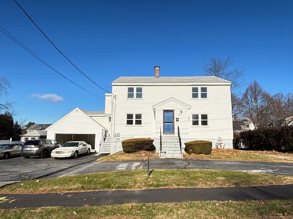 121 King Philip Rd, Worcester, MA 01606