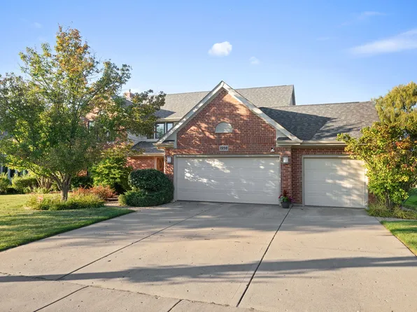 1998 Sheridan Ct, Buffalo Grove, IL 60089