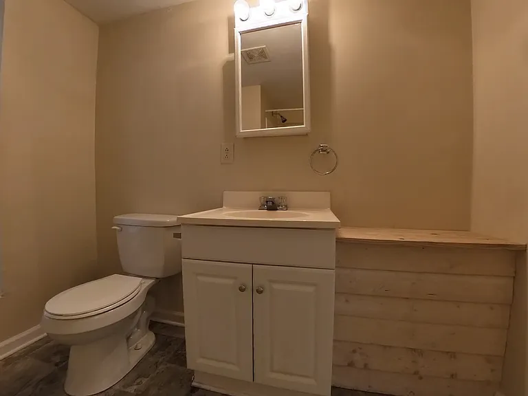 564 Broadway #1 — Photo 16