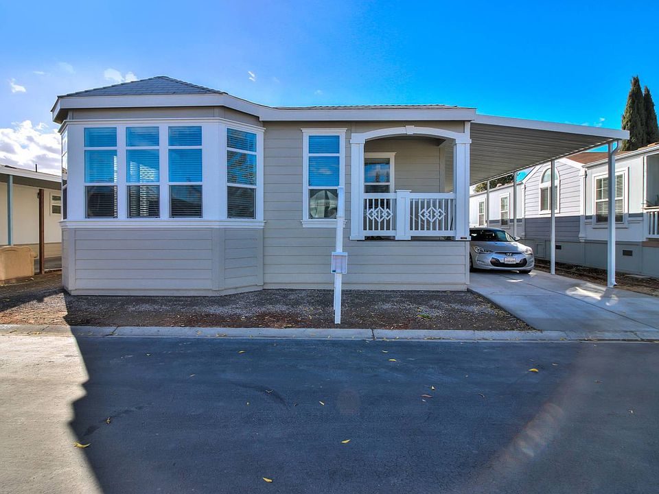 1st image of 529 Chateau La Salle Dr