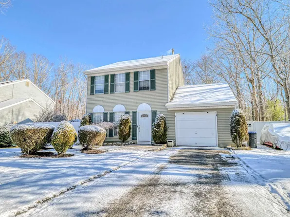 151 Concord Ter, Absecon, NJ 08205
