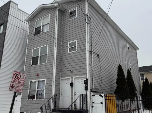 34 Auburn St, Paterson, NJ 07501