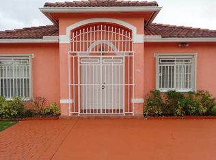 6987 W 5th Ln, Hialeah, FL 33014