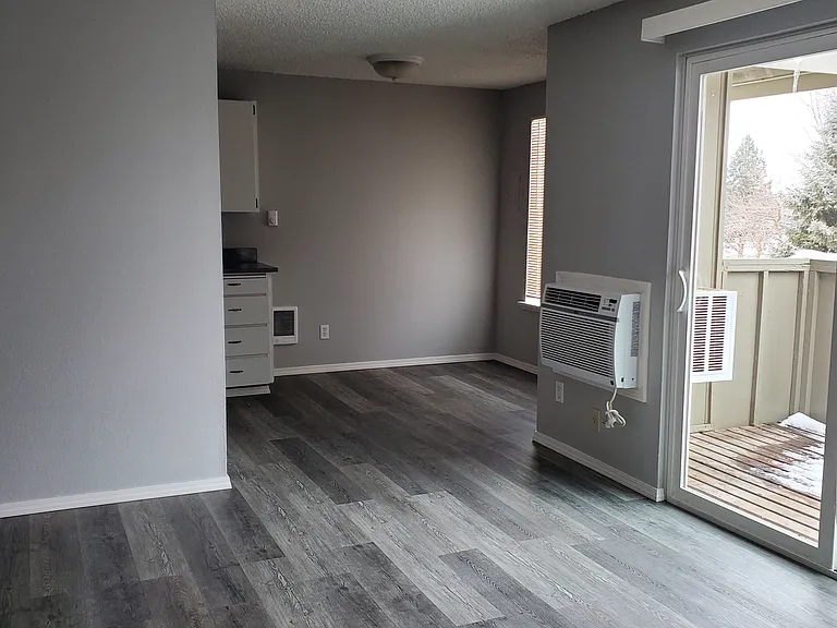 2705 W Lincoln Ave #304 — Photo 8