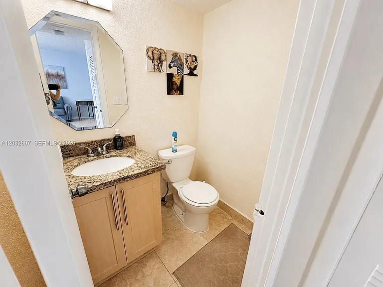 3161 S Ocean Dr #803 — Photo 18