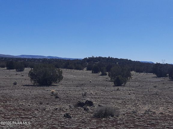 5th image of 1358 W Greenhorn Rd