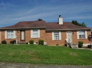 414 Country Club Dr #416, Winchester, KY 40391