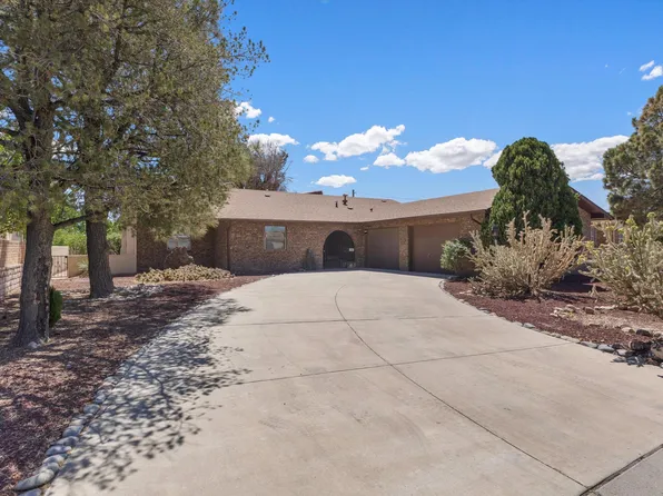 3106 May Cir SE, Rio Rancho, NM 87124