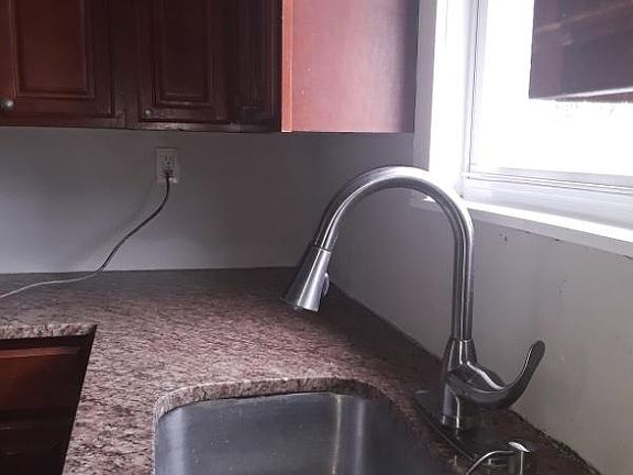 2nd image of 47 Lindsley Ave