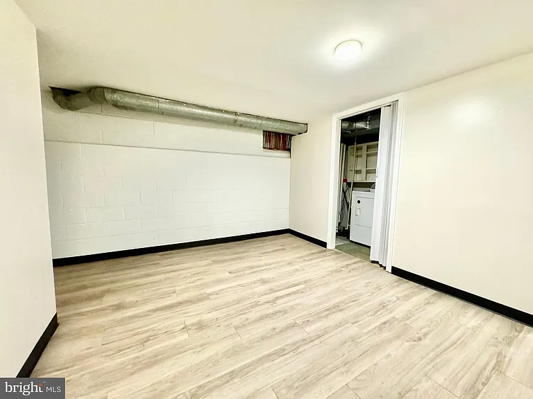 7 Lamplighter Ln — Photo 18