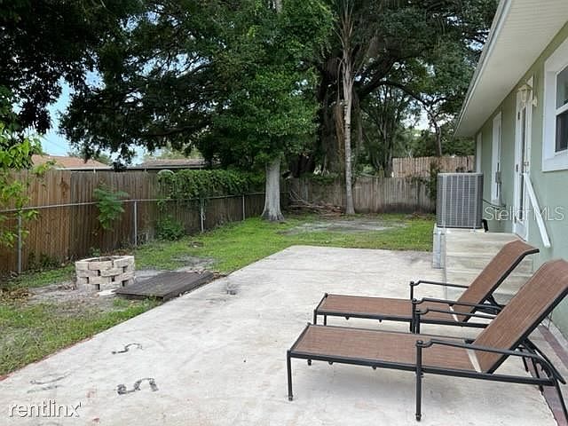 1st image of 5460R 72nd Ave N