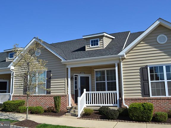 2nd image of 15133 Sunflower Dr