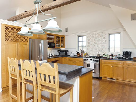 Chef-style kitchen
