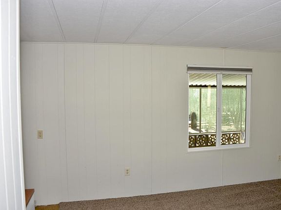 5th image of 9677 E Frito Ave