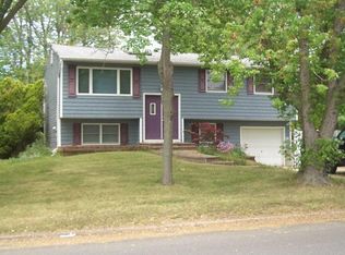 (Undisclosed Address), Selden, NY 11784
