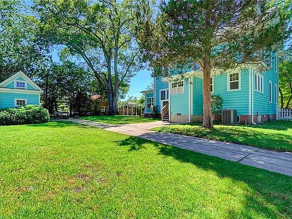 4th image of 3916 Gosnold Ave