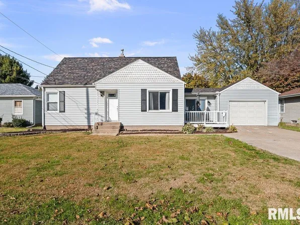 1115 35th Avenue Ct, East Moline, IL 61244