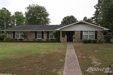1st image of 2200 Forest Knoll Dr