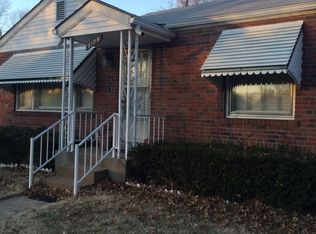 8109 Titus Rd, Saint Louis, MO 63114