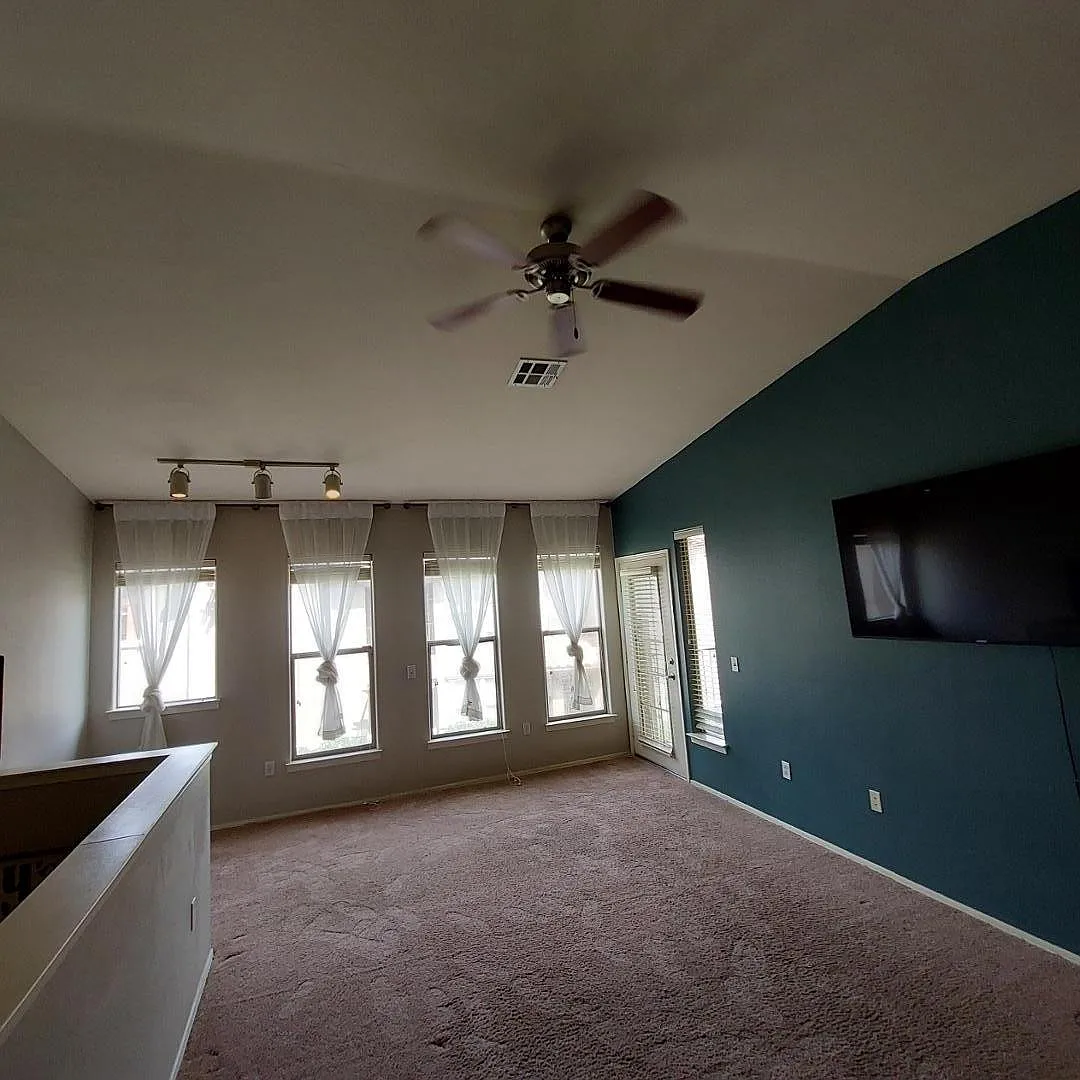 1 bed, 1.0 bath, 892 sqft, $1,400 — Photo 4