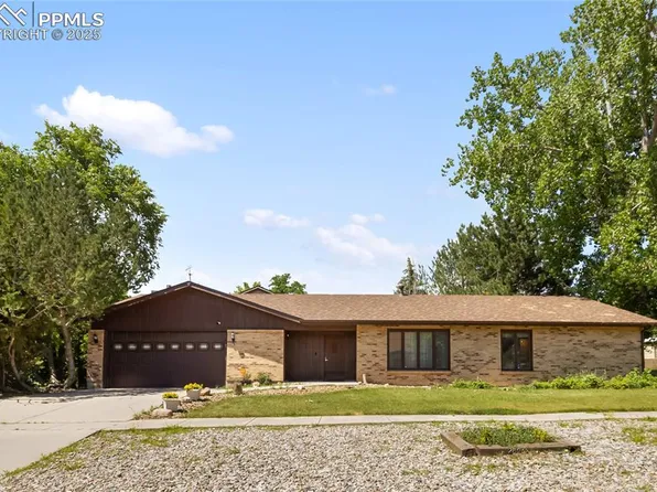 1443 E McArthur Ave, Colorado Springs, CO 80909