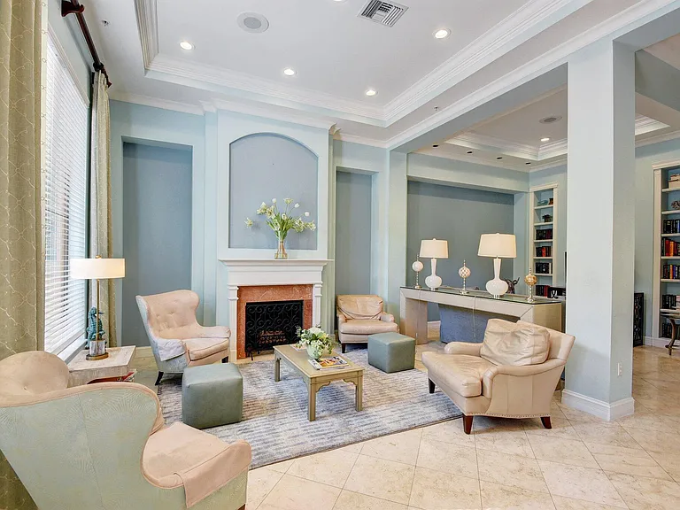 630 Sapodilla Ave #223 — Photo 39