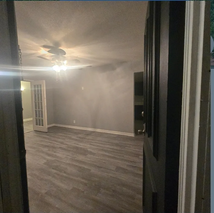 3 bed, 1100 sqft, $1,425 — Photo 4
