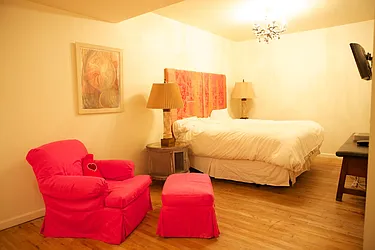 Rented by Momo Acquisition Group