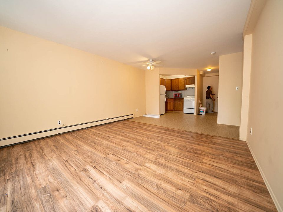 1st image of 23-12 29th St #3F
