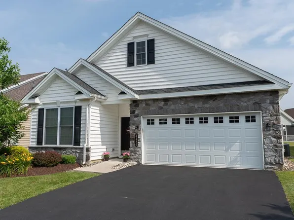 4484 Allegiant St, Center Valley, PA 18034