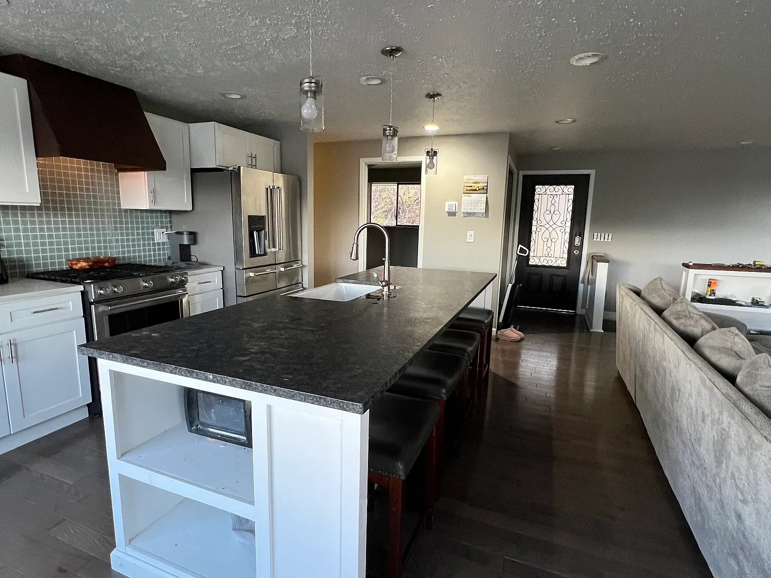 12504 W Charles Rd — Photo 3