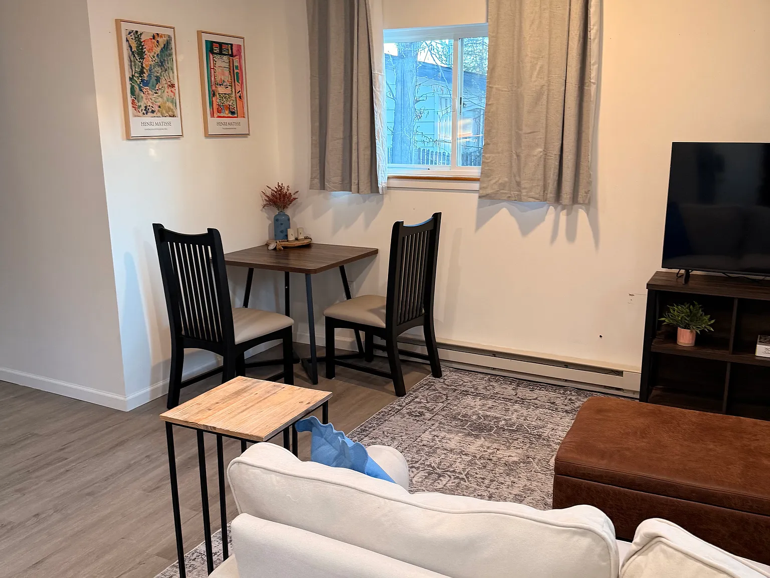 1 bed, 550 sqft, $1,800 — Photo 2