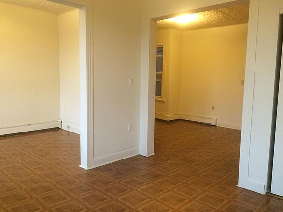 5th image of 230 Springdale Ave