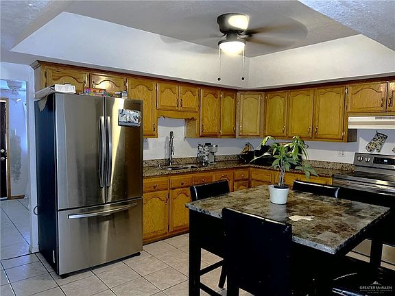 2nd image of 507 N 84th St