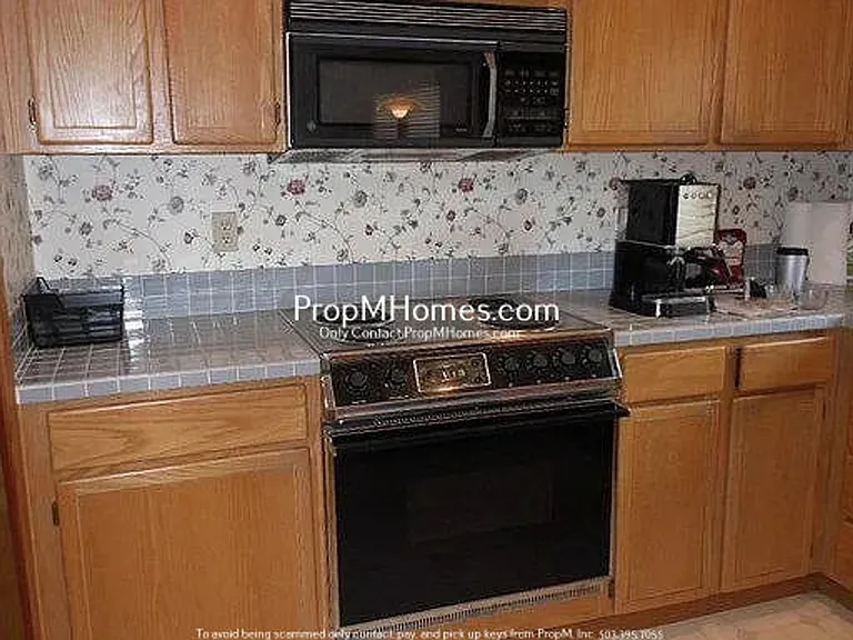 5099 Greensborough Ct — Photo 5
