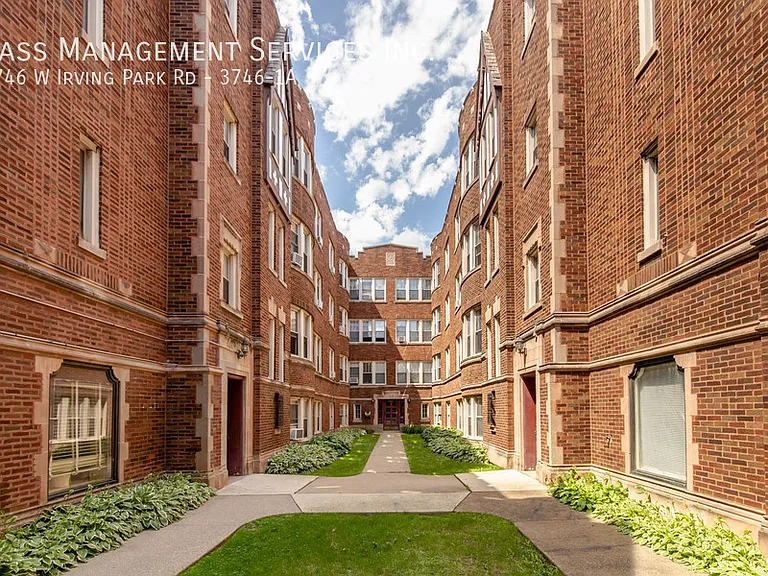 3746-50 W Irving Park — Photo 2