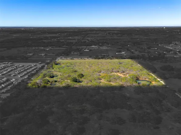200 W Indian Hills Rd, Joshua, TX 76058