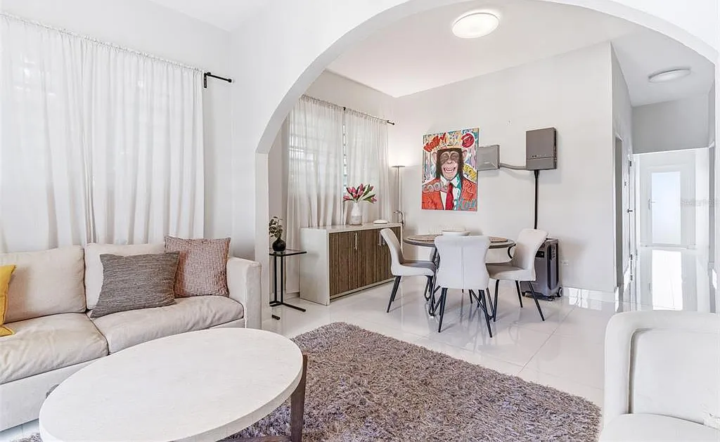 2 bed, 1.0 bath, 754 sqft, $2,900 — Photo 3