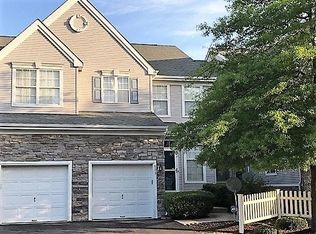 905 Yarrow Cir, Dayton, NJ 08810