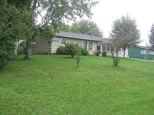 2nd image of 52222 West Dr