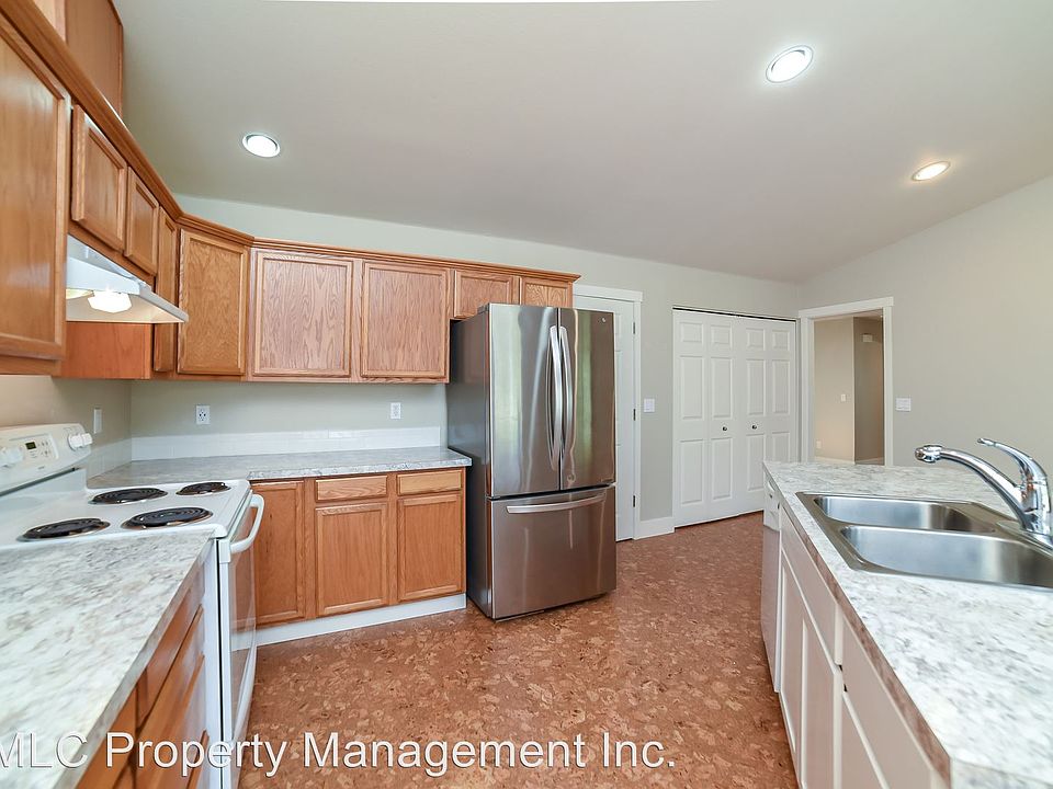 1st image of 8406 NE 56th St