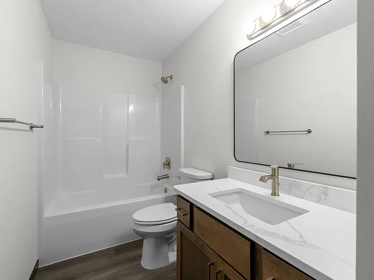 5503 W Liberator Cir — Photo 8