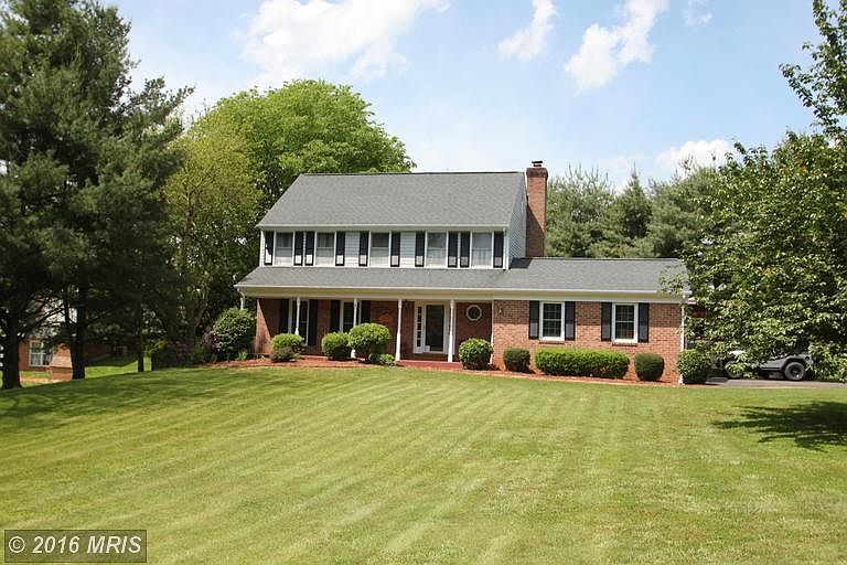1st image of 11502 Fox Hill Ln